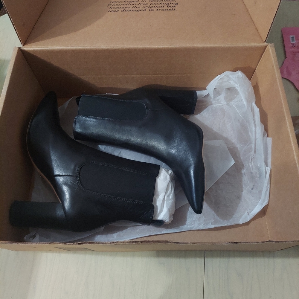 Tony Bianco Hampton Booties